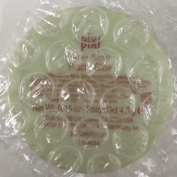 Cosmetic bundle w/Shades by Shan lipstick, Smashbox primer, pixi by Petra powder - Picture 5 of 6